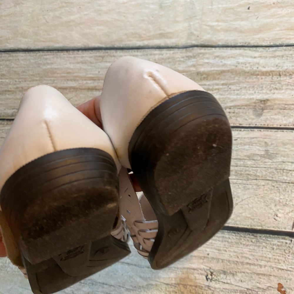 Romano white leather slip on hurarache sandals. 8 - Picture 11 of 14